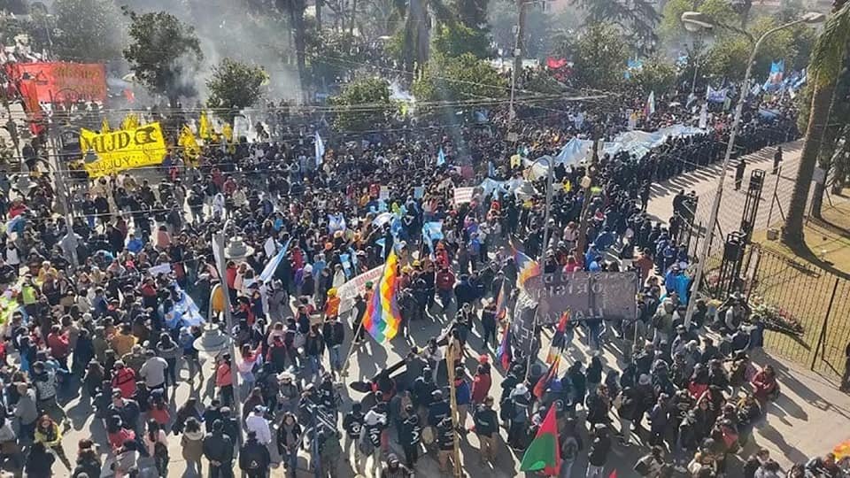 Lee más sobre el artículo SOLIDARIDAD CON EL PUEBLO JUJEÑO