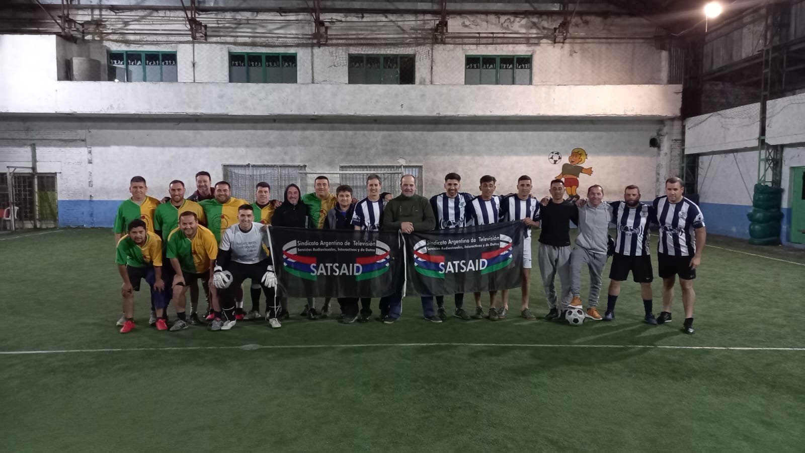 Lee más sobre el artículo TRABAJADORES UNIDOS POR LA PASIÓN DEL FÚTBOL