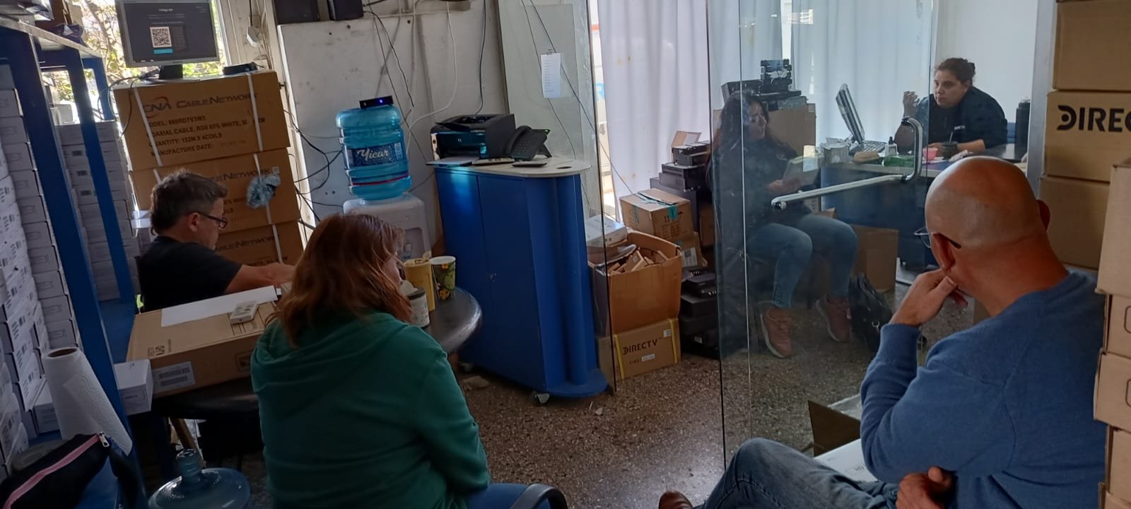 Lee más sobre el artículo ASAMBLEA CON TRABAJADORAS Y TRABAJADORES DE DIRECTV OLAVARRÍA