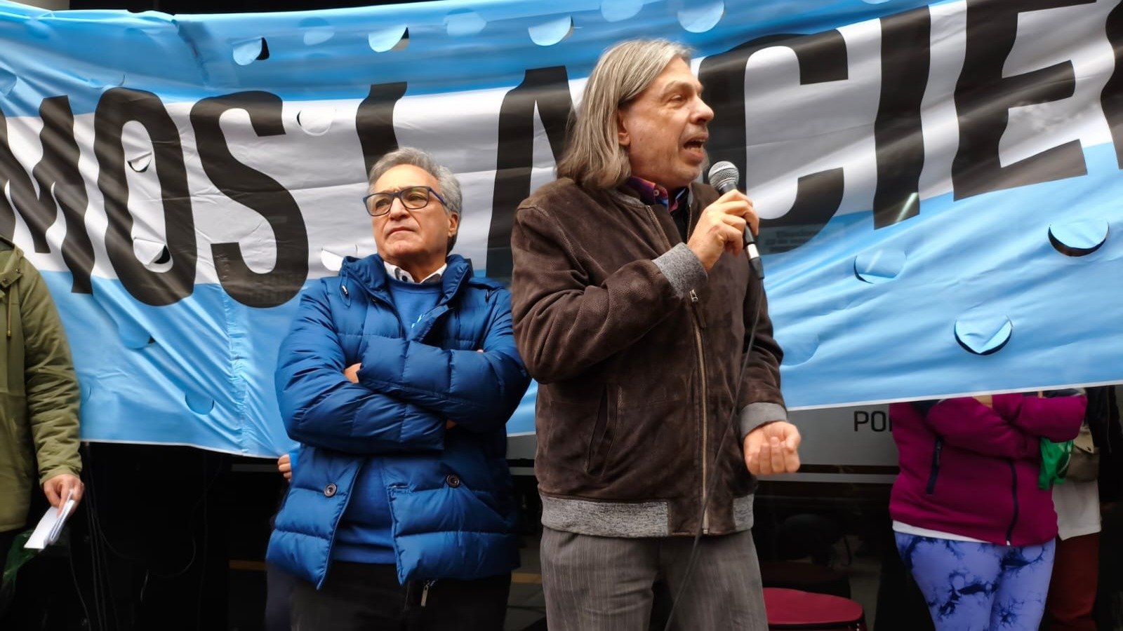 Lee más sobre el artículo NADIE SE SALVA SOLO: SATSAID PRESENTE A LA MARCHA EN DEFENSA DE LA CIENCIA