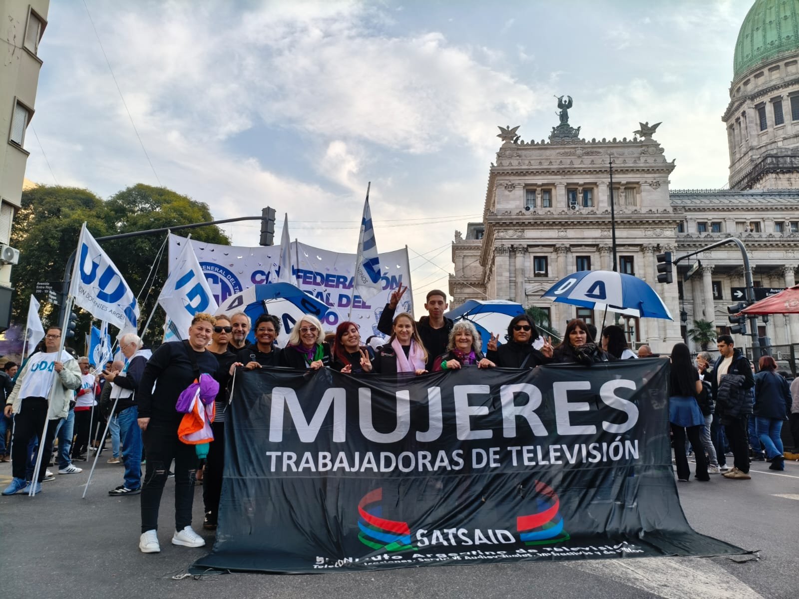 Lee más sobre el artículo SATSAID PRESENTE EN LA MASIVA MARCHA A DIEZ AÑOS DEL PRIMER NI UNA MENOS
